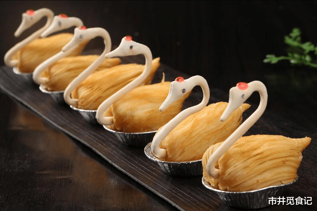 枇杷|揭秘“一带一路”晚宴吃什么,9道菜,3种国产酒,餐桌布置用心了