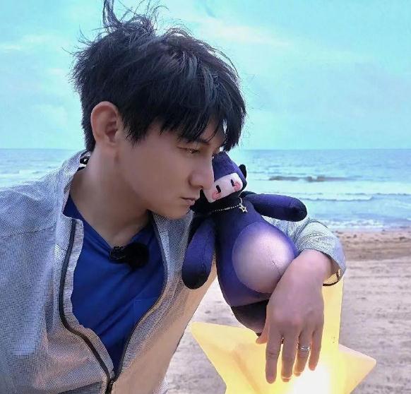 吴奇隆|先是被曝婚变,如今又被质疑立场问题,吴奇隆和刘诗诗也太冤了吧