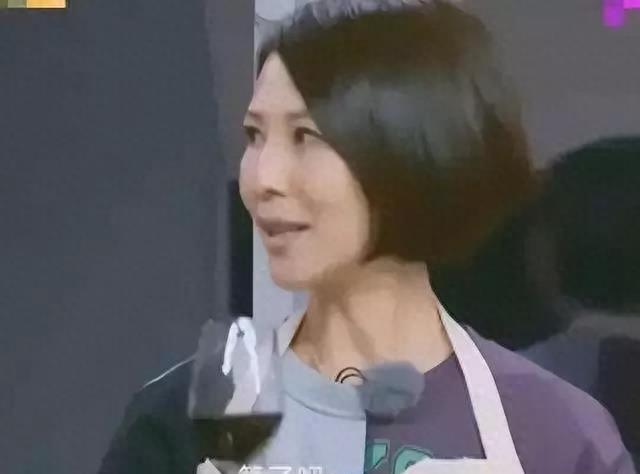 49岁蔡少芬，首度回应离婚：我出事张晋肯定会再娶，已经看开了