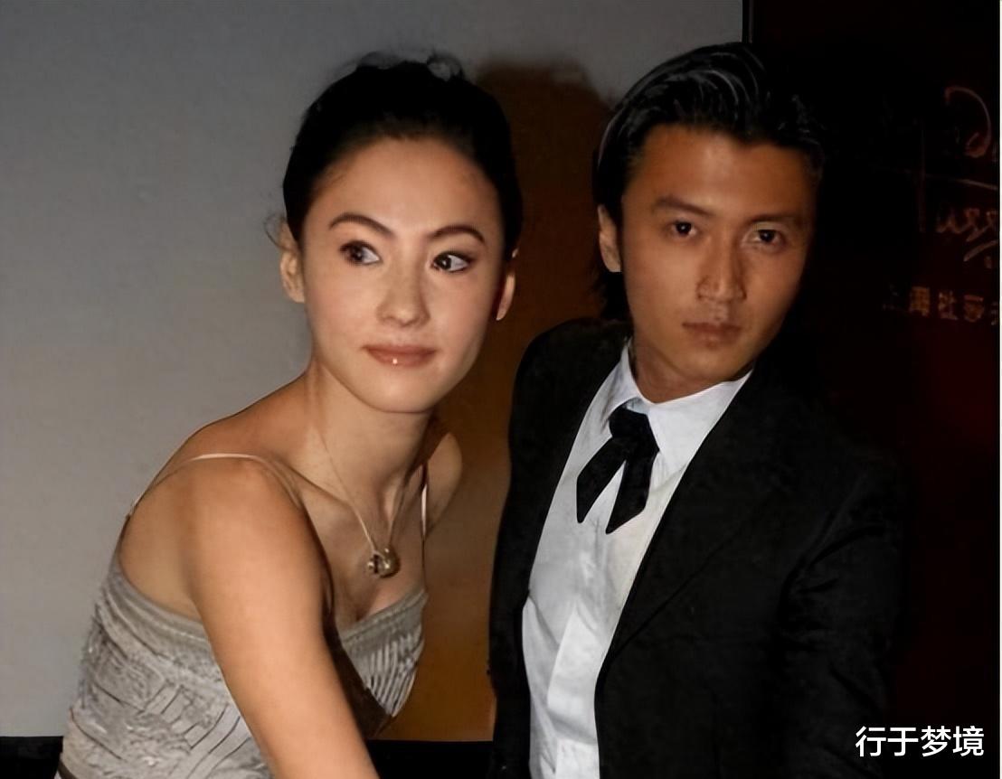 张柏芝晒出证据，原来谢霆锋藏得这么深