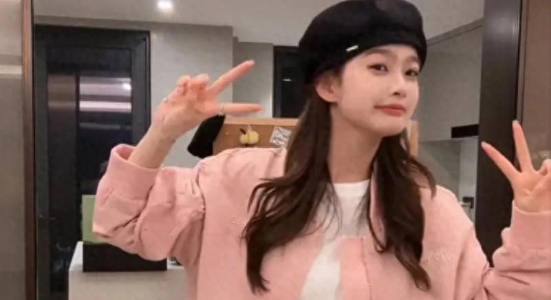 王思聪和21岁女友光速分手!女方已搬离豪宅,新女友的颜值不输明星