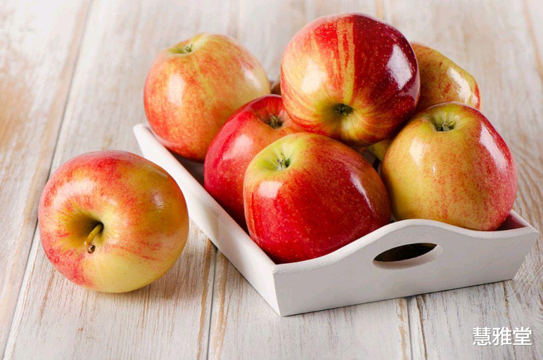 早起后坚持吃一个苹果，4个好处或许“不请自到”，请多重视