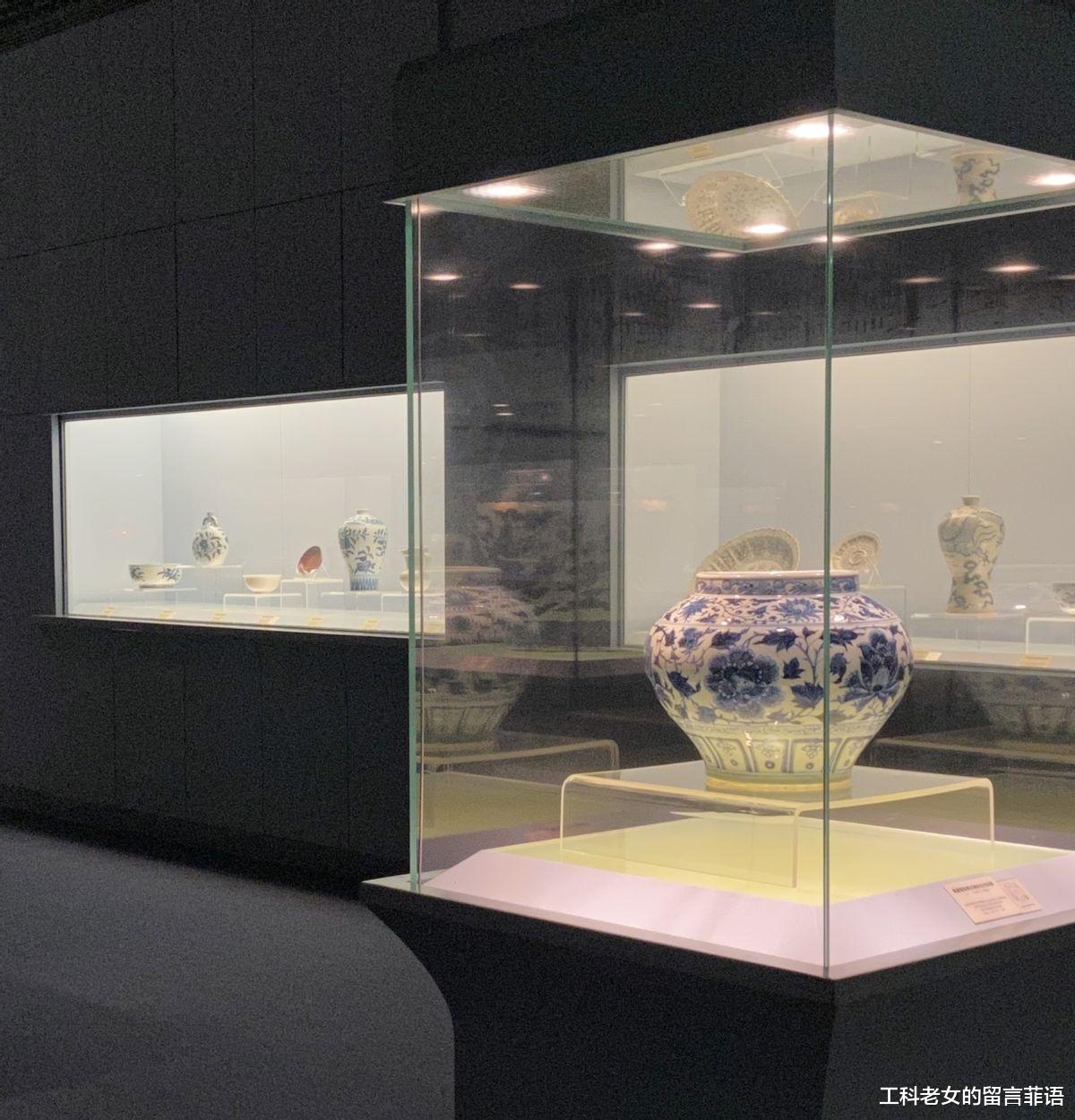 上博陶瓷：中规中矩的元青花