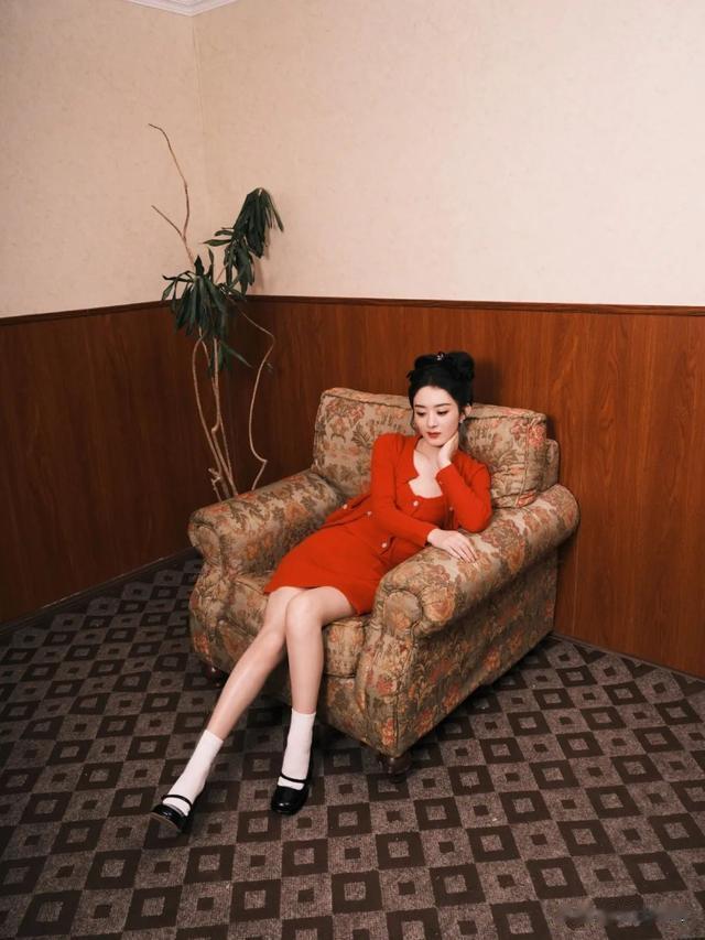 赵丽颖|杨幂在春晚状态落败于赵丽颖?