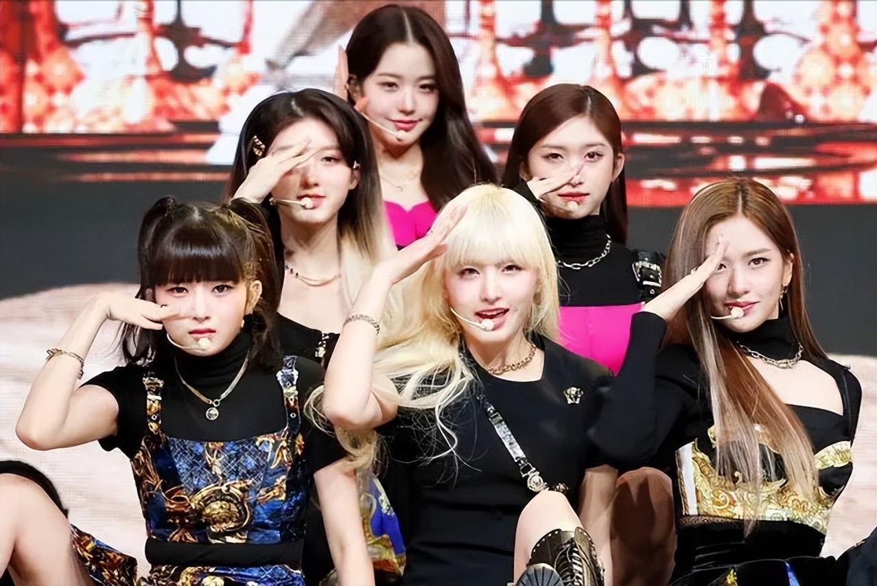 娱记曝女团私生活混乱，多人与老板地下情，粉丝送礼即可相约酒店