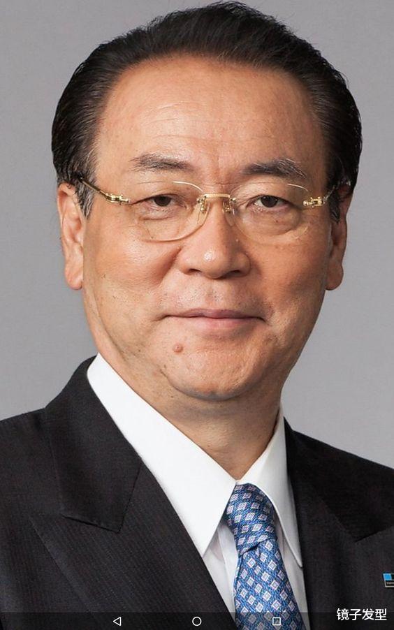 中年男士发型别乱剪,不如试试这几种,时尚有派头