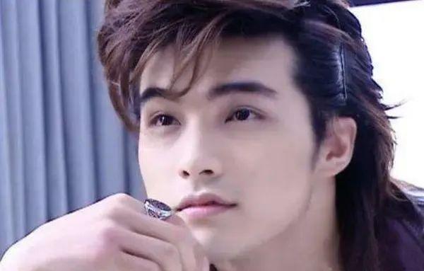 贺军翔|贺军翔:一位名不副实的女儿奴