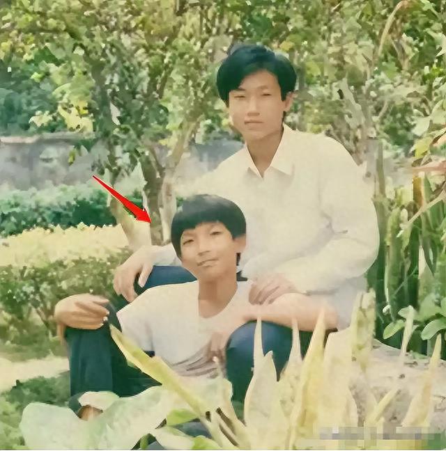 歌手陈楚生：我这辈子最幸运的事，就是娶了相恋13年才结婚的妻子