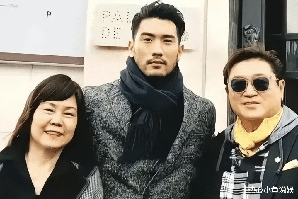 高以翔母亲:丧子又丧夫,74岁的她与大儿子相依为命令人泪目!