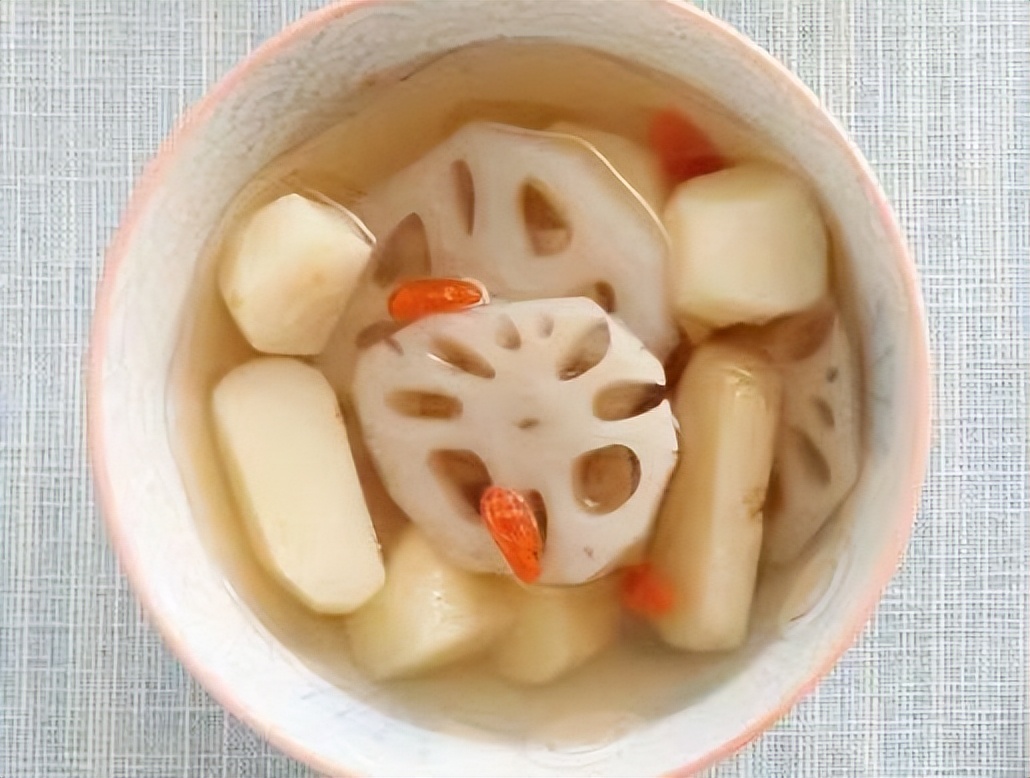 |莲藕的“死对头”，二者不能同食！吃了就是没病找病，早知早受益