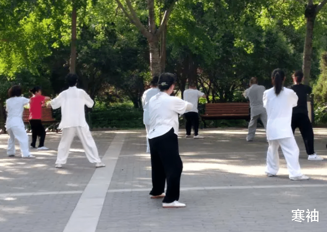 俗语：“晚年苦不苦，要看六十五”，为啥看六十五？老年人早知道