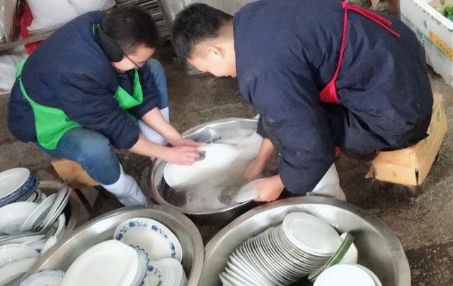 ai|10大最有可能“丢饭碗”的职业曝光!我要失业了,你呢?