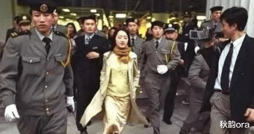 杨钰莹|杨钰莹与初恋赖文峰分手26年后,一个娶妻生子,一个不婚不孕