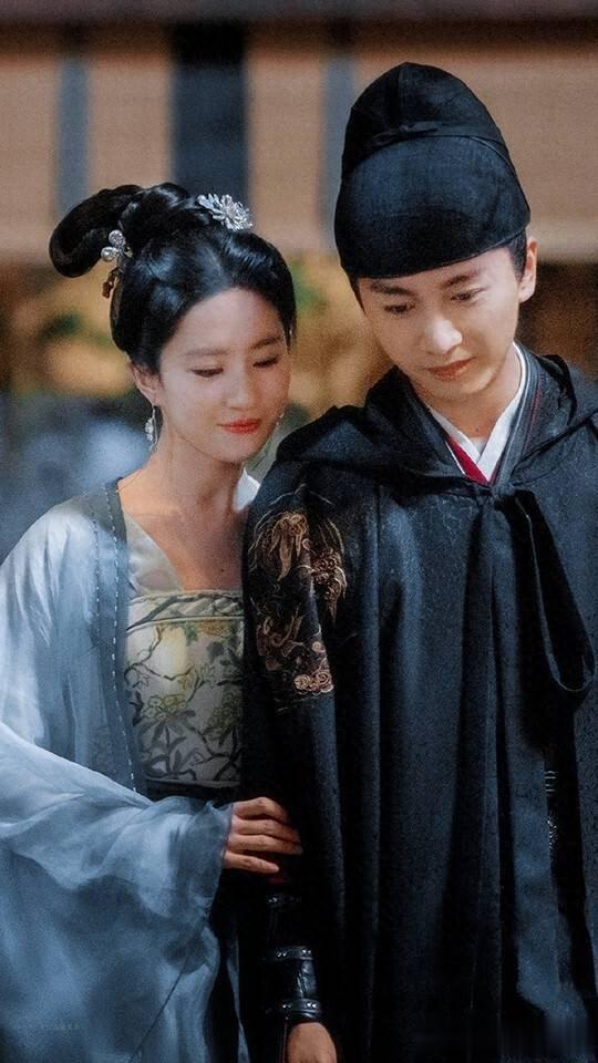 腾讯S+古装剧网播成绩排行TOP10! 《玉骨》第7,杨紫《相思》第2