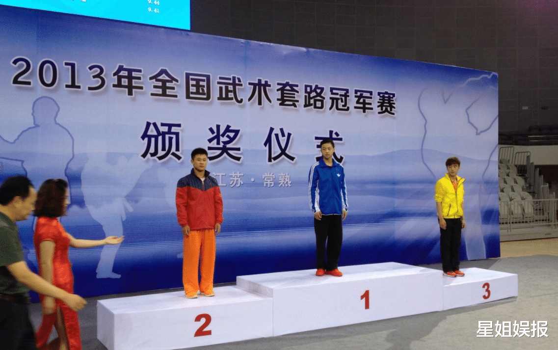 杨俊毅|《水月洞天》童战:退圈13年,带出多位武术冠军,近照发福没认出