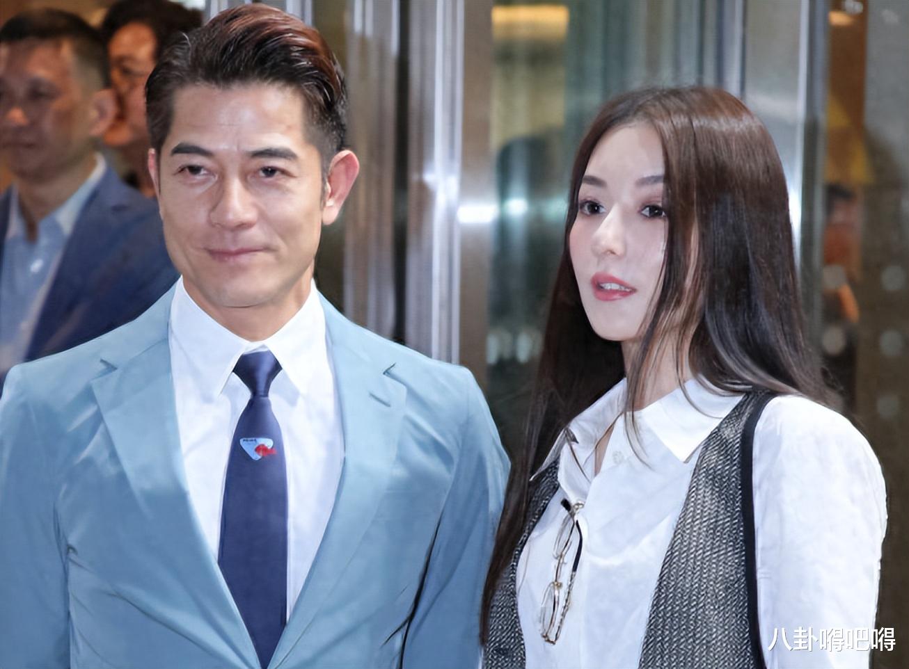 58岁郭富城赛马夺冠赢104W,方媛显局促岳父笑开花,网友:很旺夫