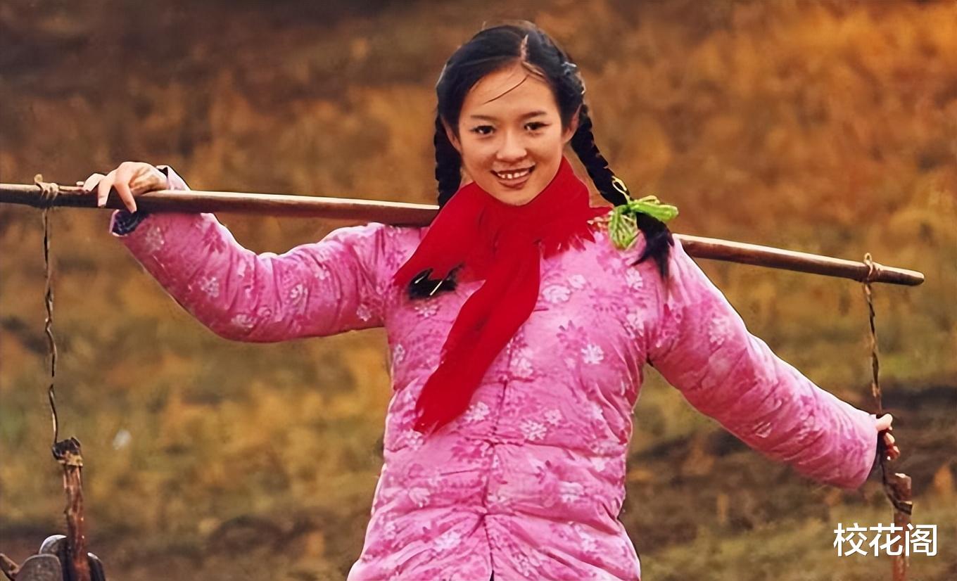 “走下神坛”的章子怡:“卑微小章”与国际章之间,隔着汪峰与电影