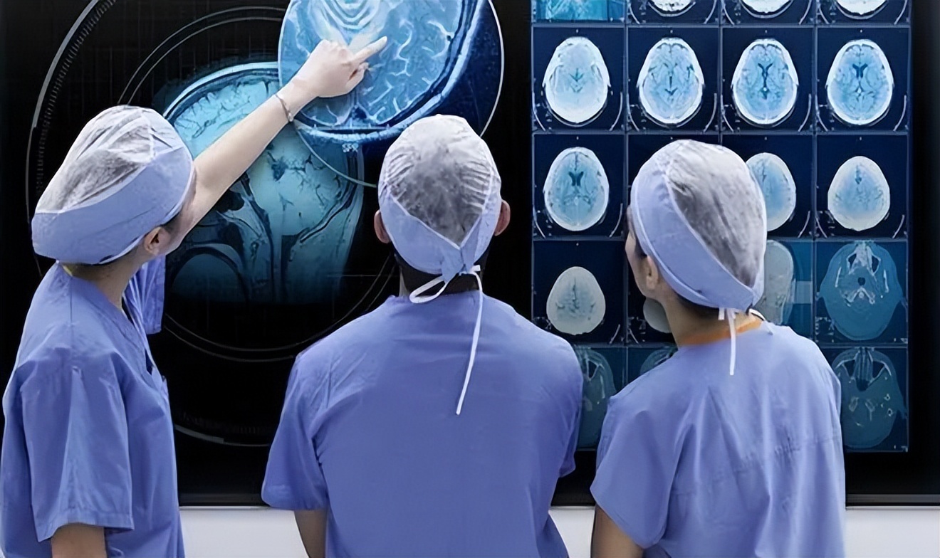 机械|医学生招聘内卷严重,博士也不再是香饽饽,医院到底有何要求?