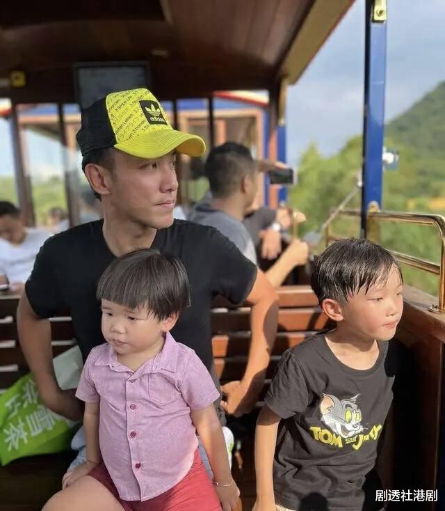TVB实力男星一家内地游玩！为2岁小儿子庆生，被曝将在深圳开工