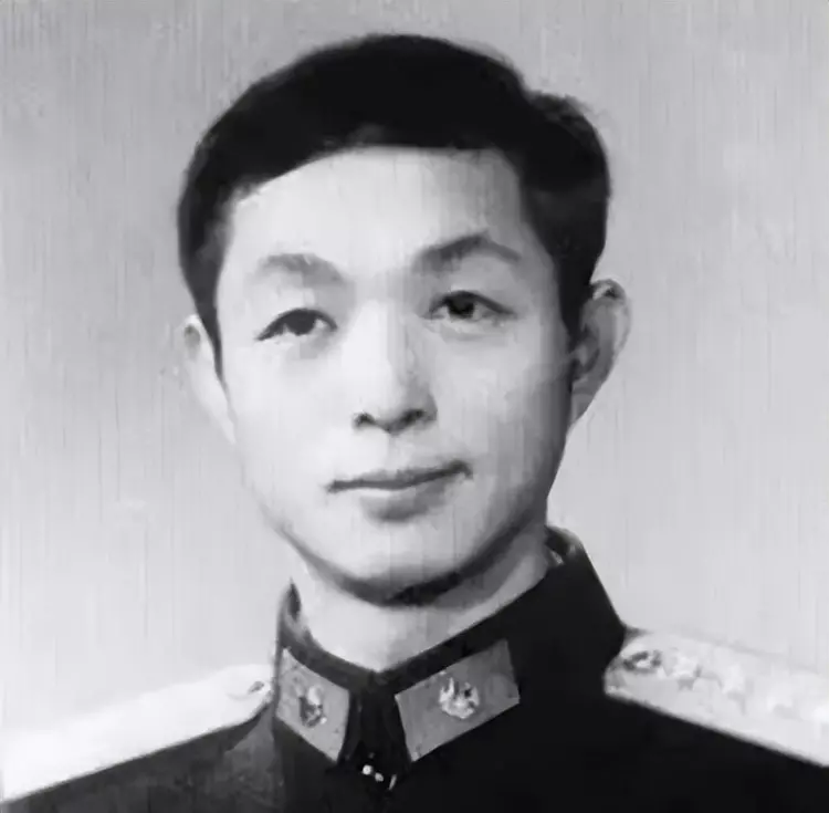 唐杰忠|相声名家唐杰忠：晚年丧子，患双癌离世，一对儿女为遗产对簿公堂