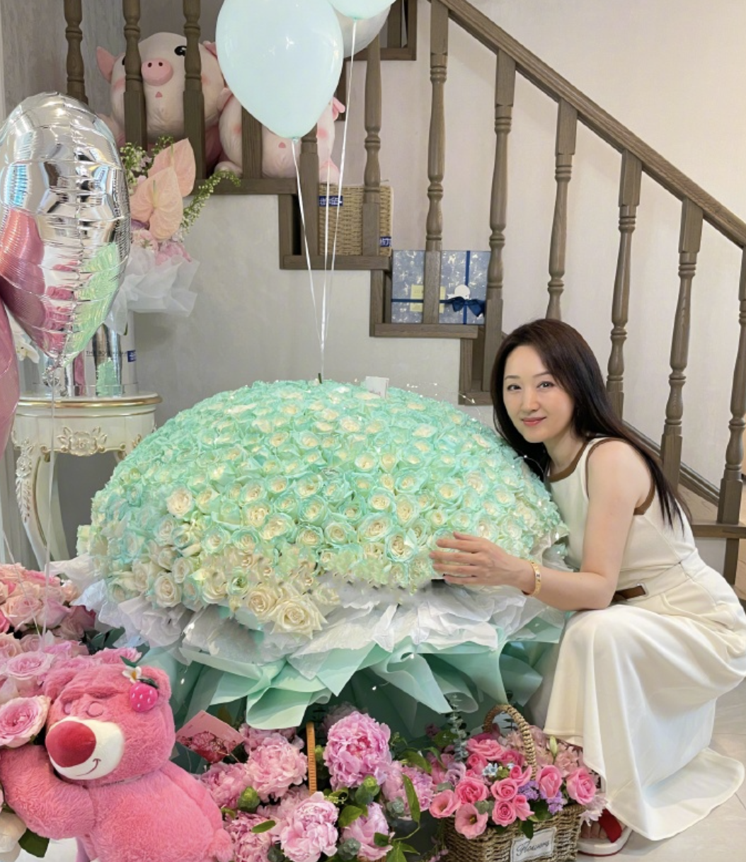52岁杨钰莹现状曝光:前男友入狱,在深圳豪宅种辣椒,独居不寂寞 - 娱乐