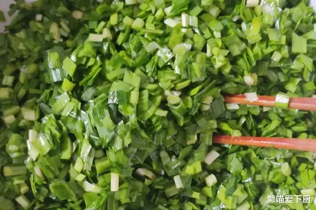 寒衣节|明日十月一“寒衣节”，1物不摆、2地不去、3样要吃，莫忘老传统