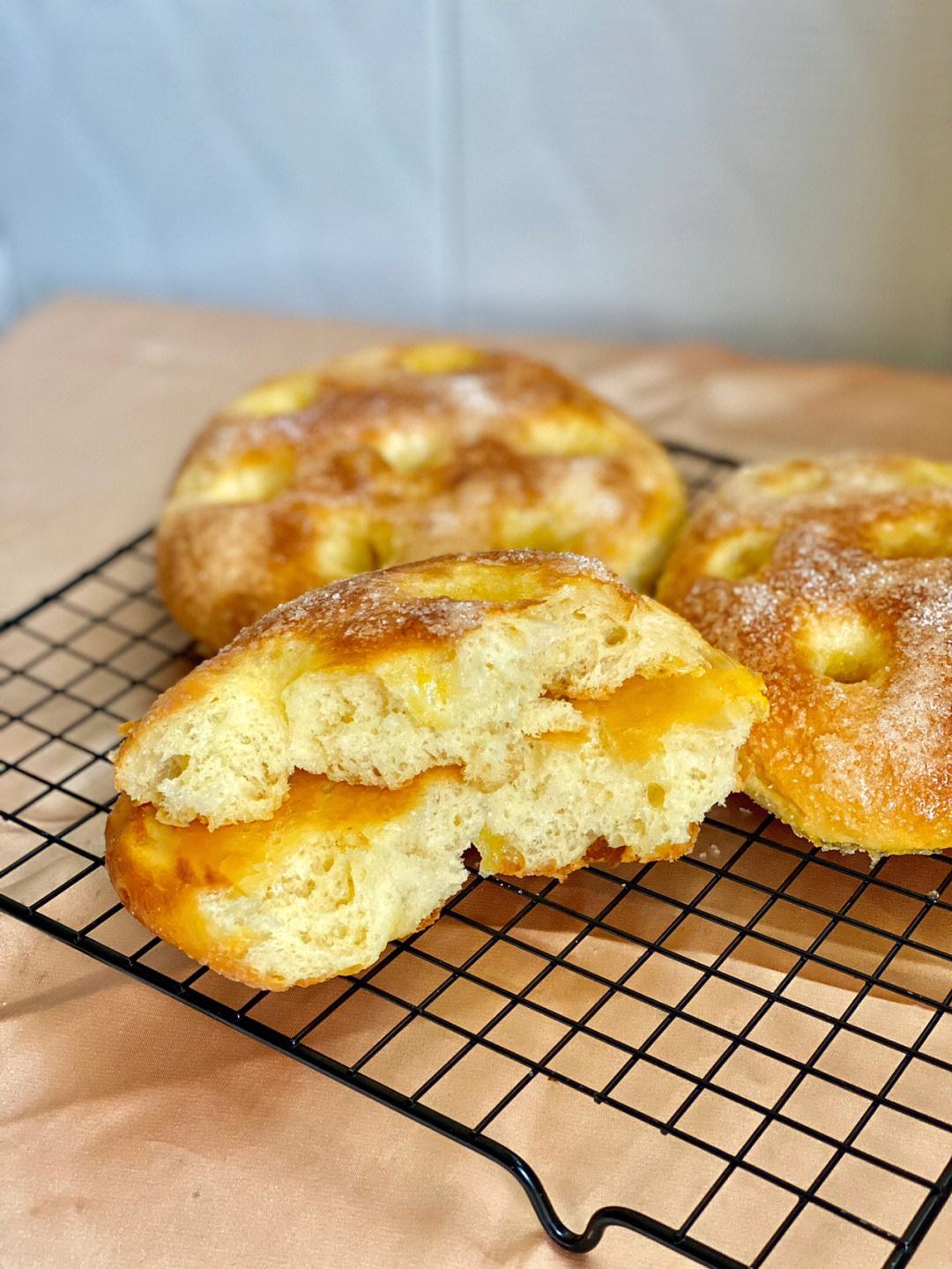 面包|去面包坊时,无论有多香,这4种面包也不要碰,老板自己都不吃