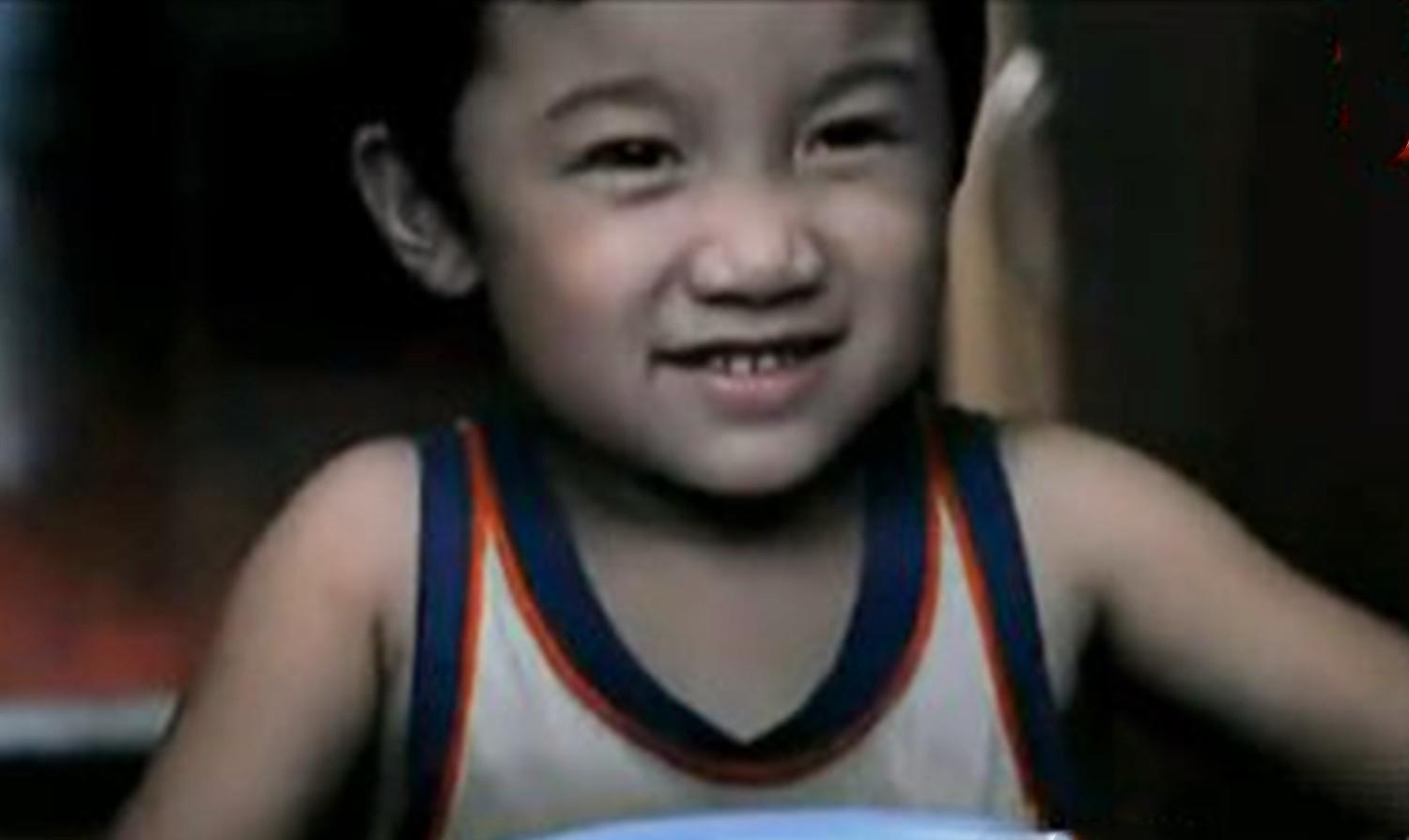 九位长“残”的童星:因为肥胖被北影拒绝,头秃沦为路人,丑态各异