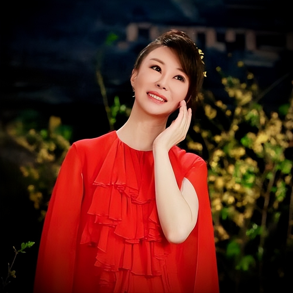 祖海|她被称为民歌女王，9登春晚，嫁大37岁上司，如今47岁仍孑然一身