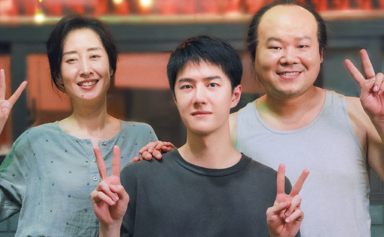 票房碾压王宝强,狂甩乌尔善沈腾,41岁大鹏这次押对宝了