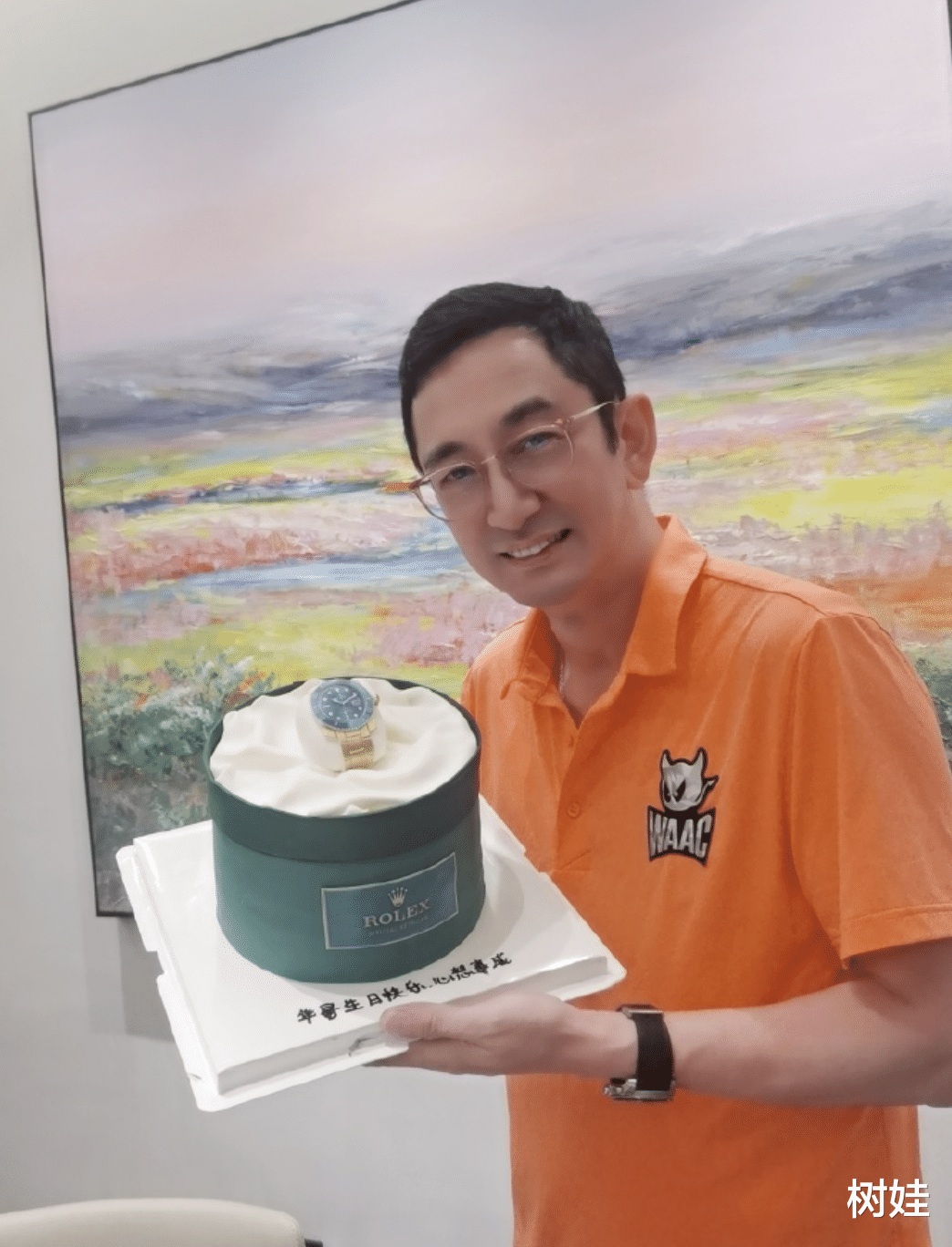 黄景瑜|欧阳震华参加TVB小生聚会,与张兆辉重逢激动泛泪,彼此20年没见