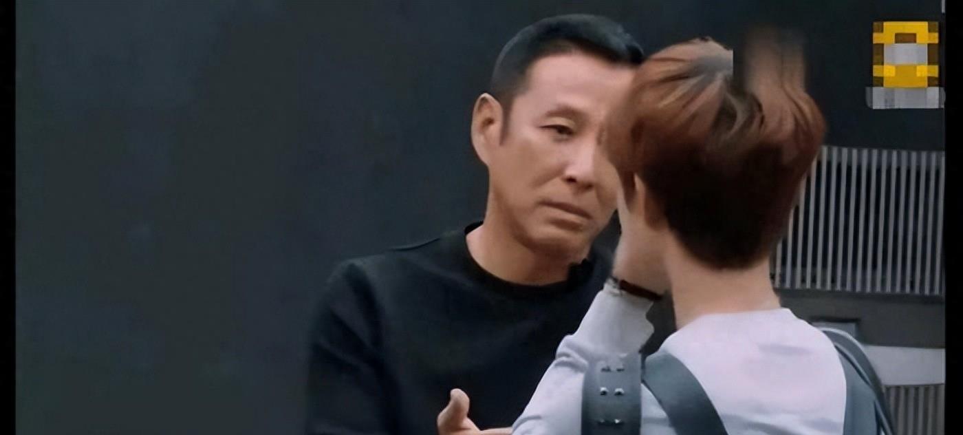 真君子还是假正经?娱乐圈天大的笑话,恐怕就是陈道明的艺德不行