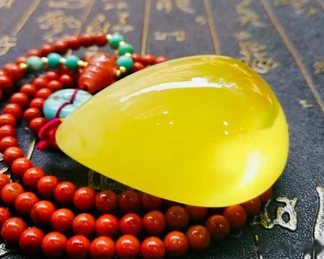 绿松石|什么样的石头才算玉？玉石圈中傲视群雄的“五虎上将”！