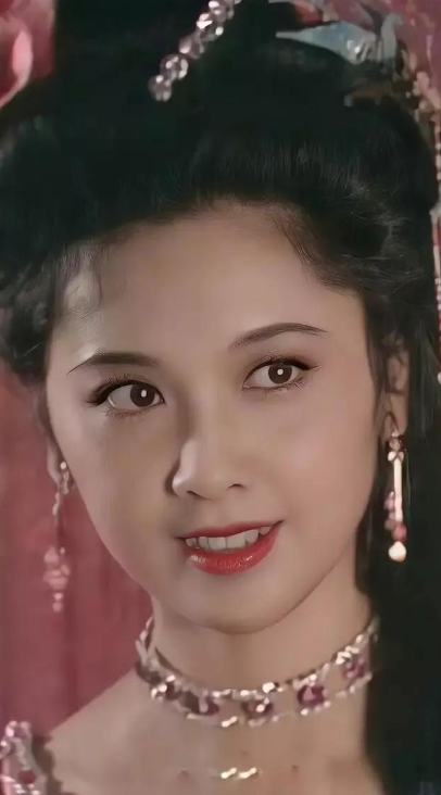 林青霞|7位真正的“中国式”美人:美貌气韵都甩如今流量女星一大截