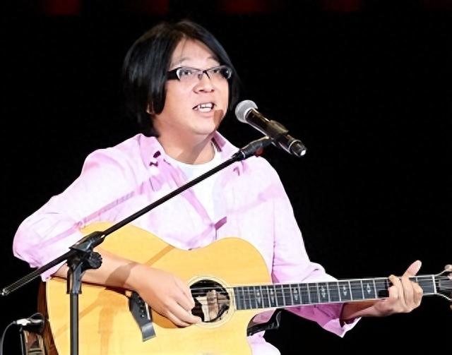 被出轨、终生瘫痪、被丈夫连捅3刀，娱乐圈的“现世报”太爽了！