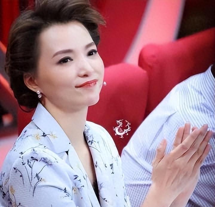 密春雷再被执行5亿总计12亿, 董卿:当初谈恋爱被利用了