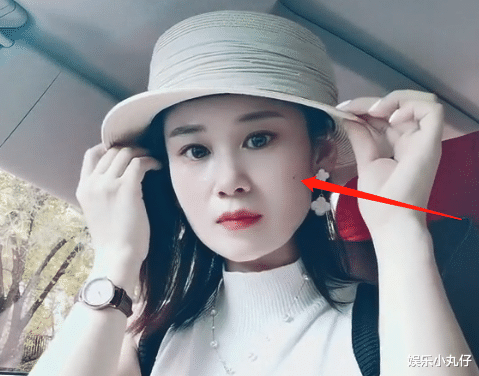 网红褚富荣被爆瓜，出轨仨老头遭婆婆殴打，躲亲姐家中与姐夫偷情