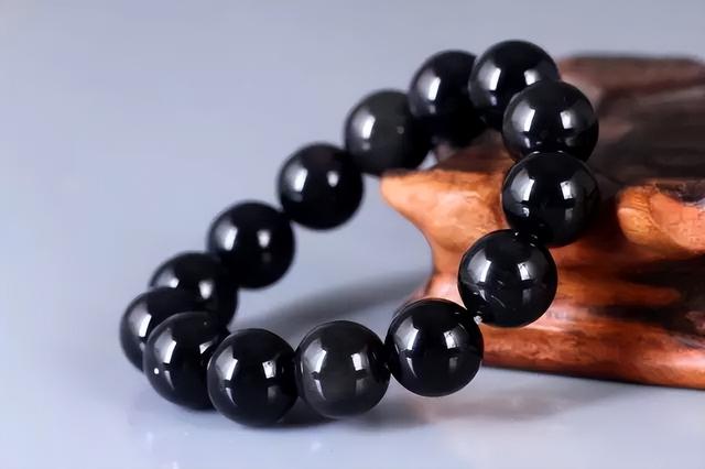 22种文玩手串寓意大全,你都知道吗?