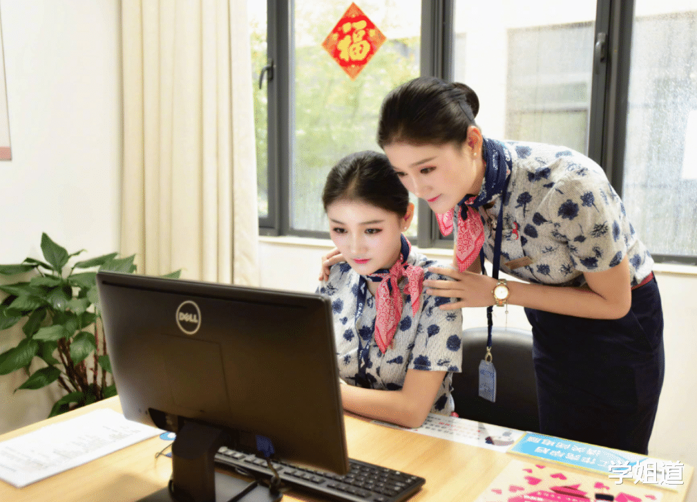 老板娘|圆了你的空姐梦,各大航空公司开始招聘,大专生的春天到了