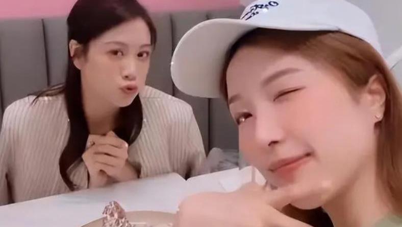 郭嘉文|郭嘉文拍照故意露肚脐，高调秀好身材！疑似住进李泽楷的半山豪宅