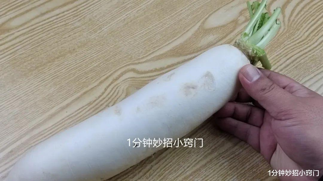 青萝卜|白萝卜和青萝卜有区别，不只是颜色不同，弄明白了做菜更好吃