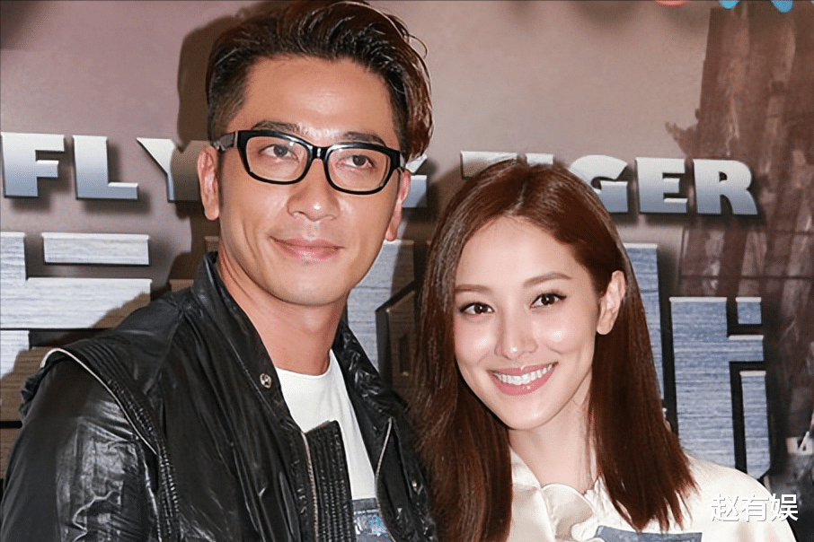 不输黄宗泽的花花公子,和16位美女都是露水情缘,干妈才是真爱?