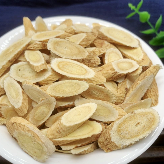 心梗猝死前，有1次救命机会，出现一个赶紧就医