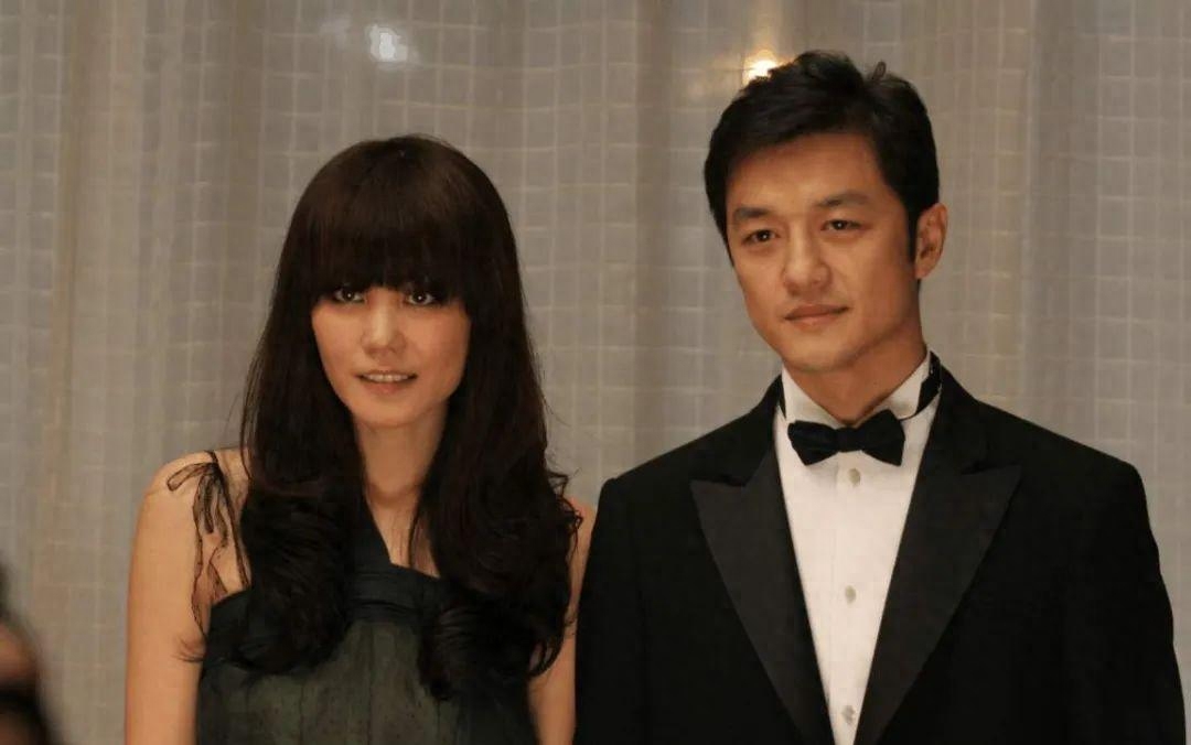 李亚鹏：王菲有一套别墅，从来不让我进去，后来我发现，那里摆满了谢霆锋照片