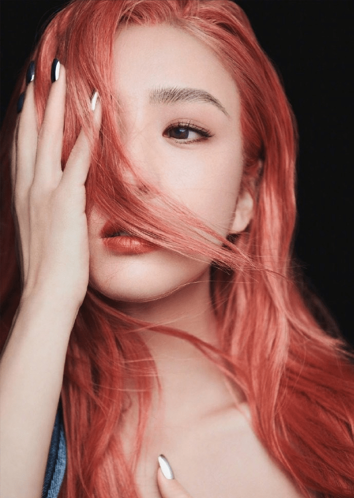 佟丽娅|过年别乱染头发，佟丽娅的橙色头发，就是最好的证明