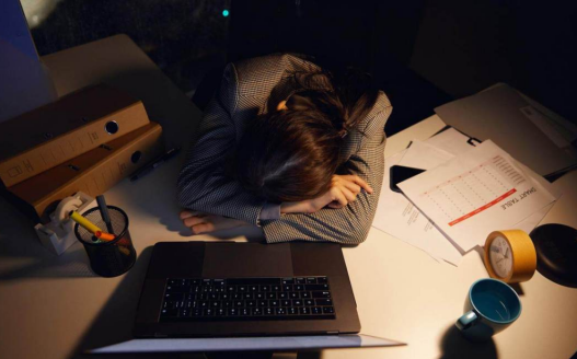 疾病|卫生组织呼吁:停止食用“2方1圆”,吃一口等于在胰岛上撒盐,早扔