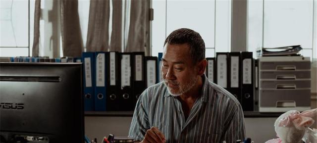 谢霆锋回来了！五部新片火力全开，这次能否扛起香港电影大旗？