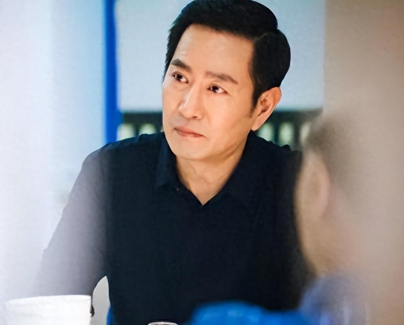 姚刚:一生无妻无子,如今53岁买千万豪宅一个人住