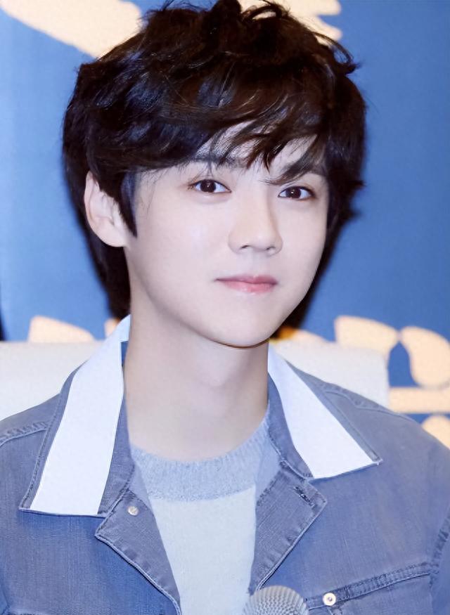 杨紫和鹿晗的故事告诉我们，世界上没有不透风的墙！