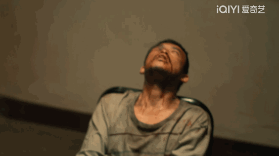 看了3集《三大队》，发现演技完全不能比较，因为优与劣一目了然